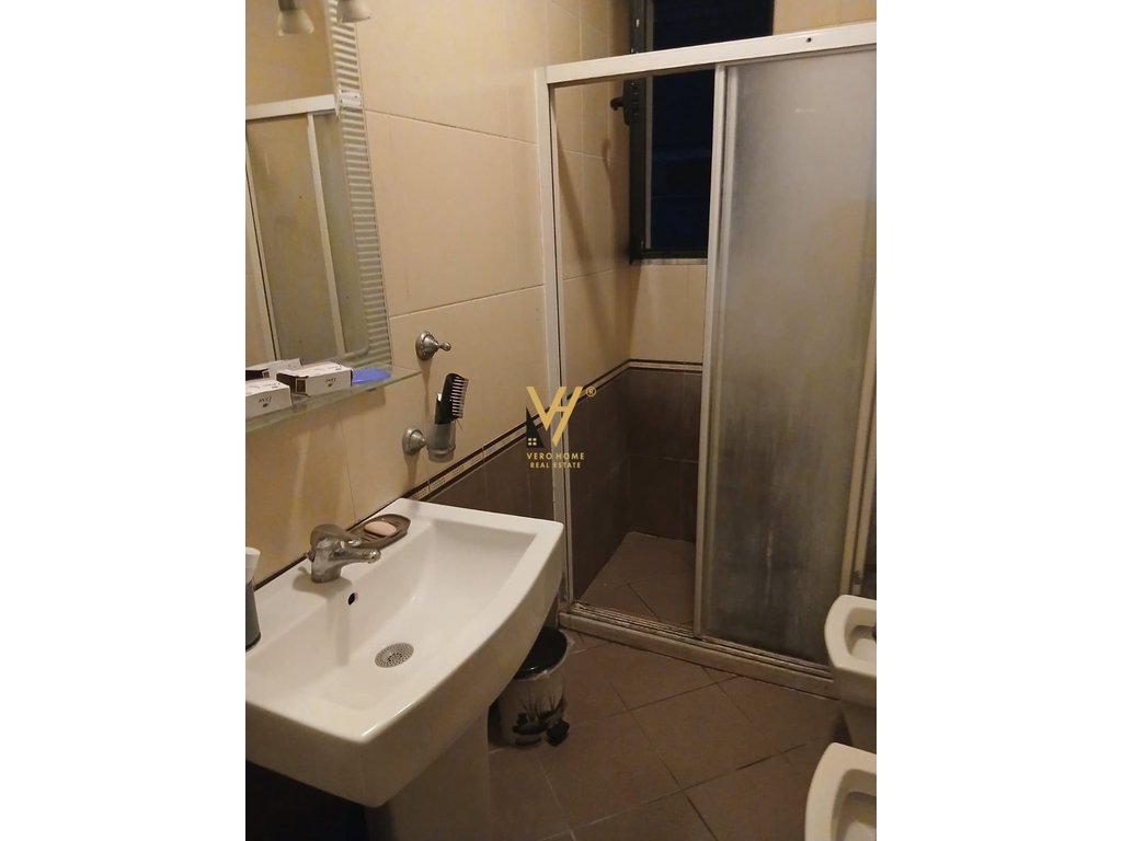 Jepet apartament 2+1+blk me qera ne selite 45.000 leke (6)