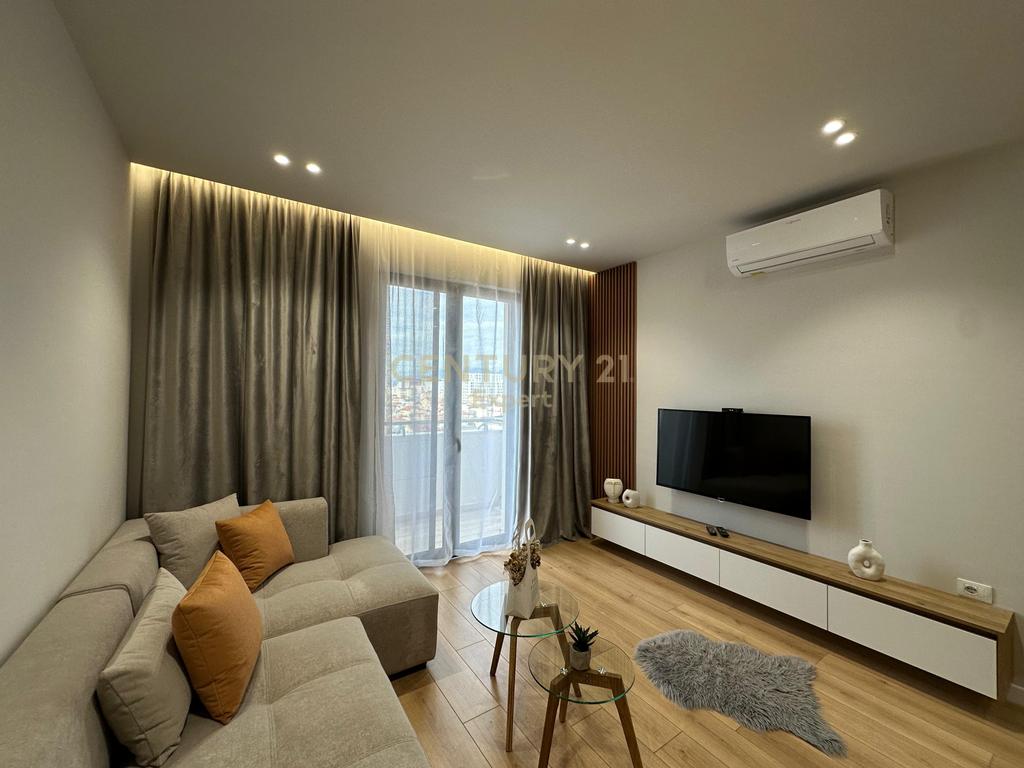 Apartament 2+1+2+post parkimi prane spak (2)