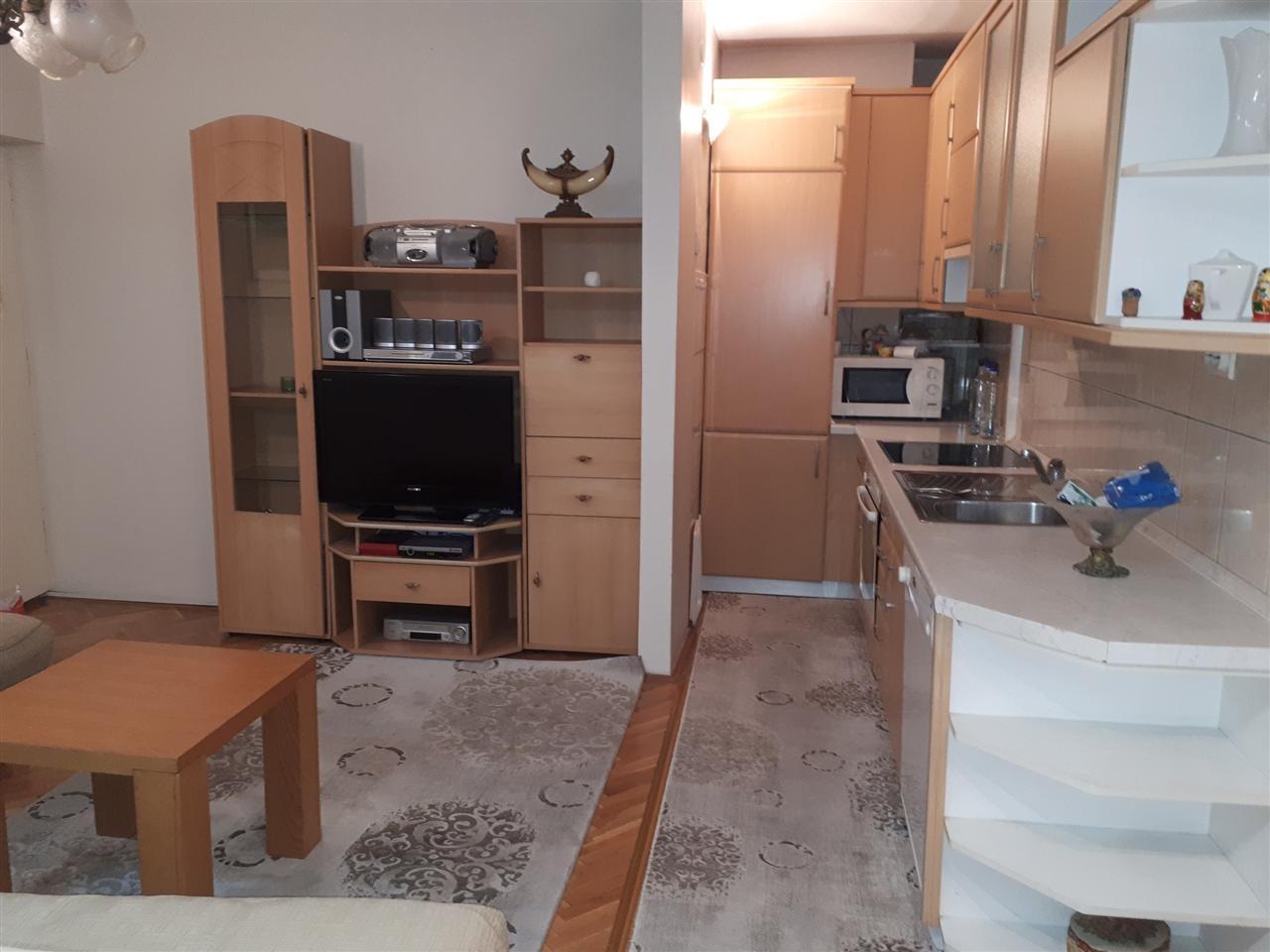 1+1 wohnung zur miete in ulpianë