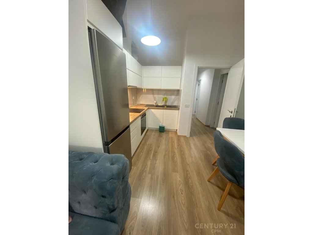 Apartament 3+1+2+post parkimi me qira, "Forest Residence", liqeni i thate!