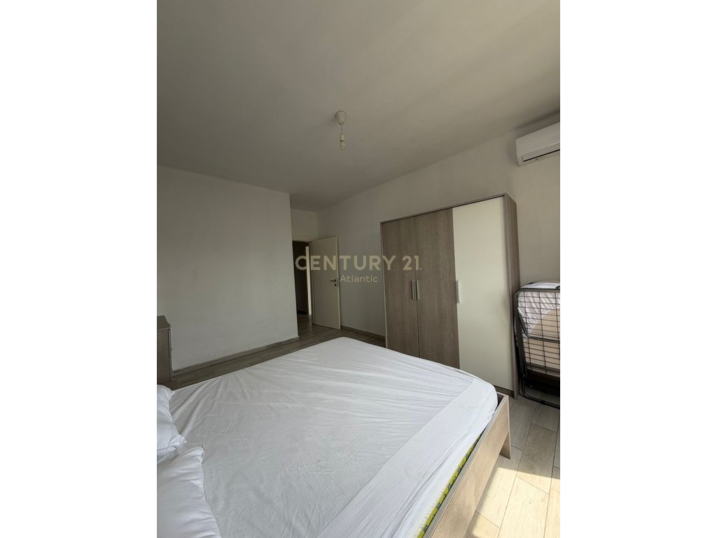 Apartament 1+1 me qira në zonën stacioni i trenit, Durrës. (7)
