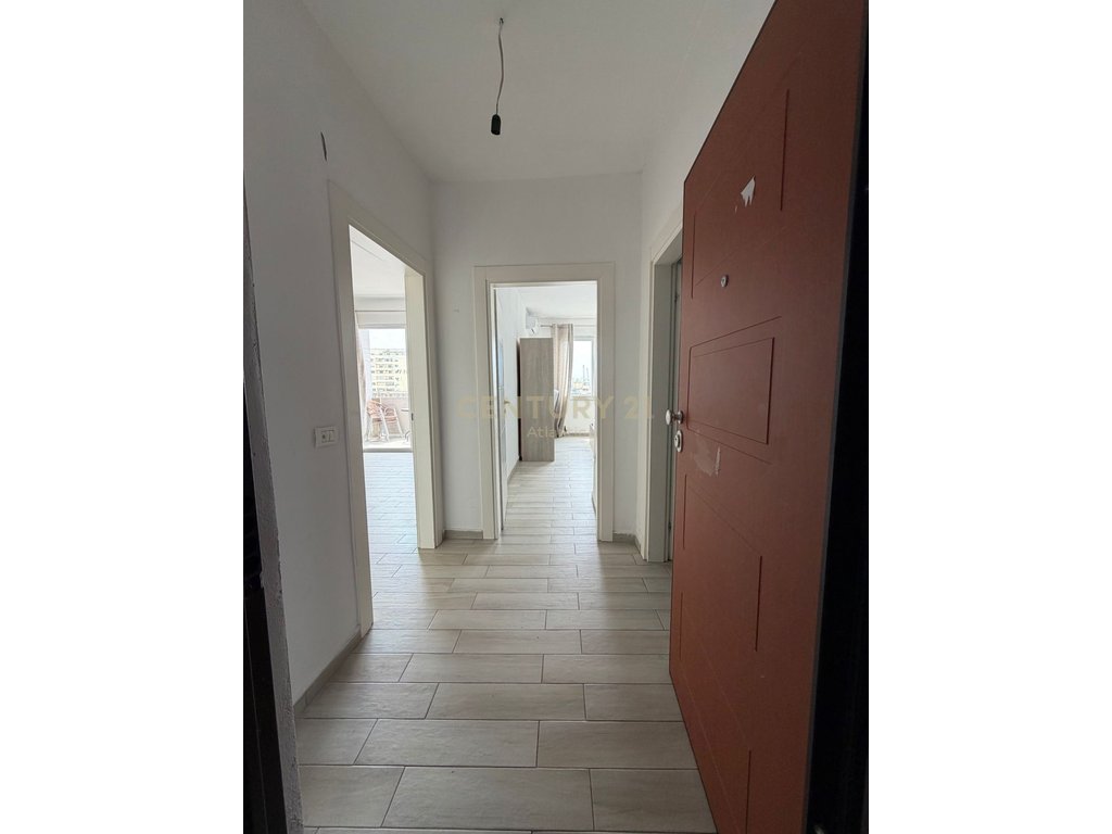 Apartament 1+1 me qira në zonën stacioni i trenit, Durrës. (8)