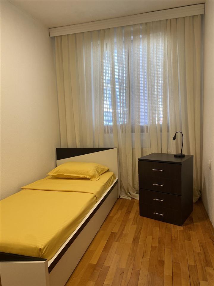 Piso en alquiler 2+1 en dardani