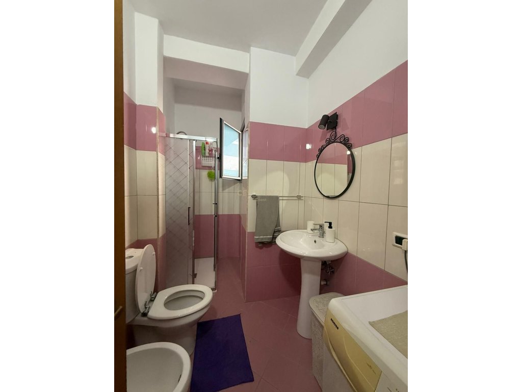 Apartamento 1+1 en venta en “Rruga E Cipajve”, Vlorë!! (8)