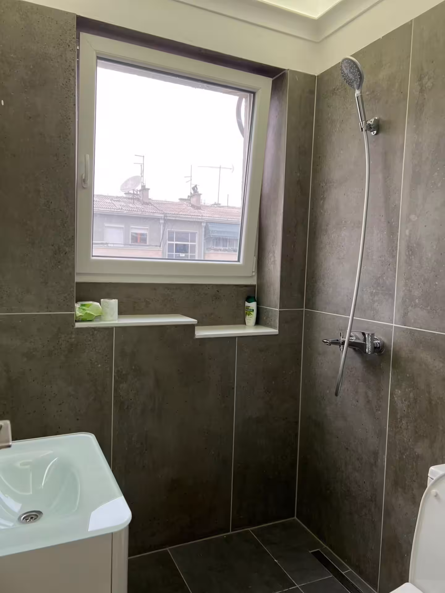 Wohnung zur miete 1+1 im zentrum (5)