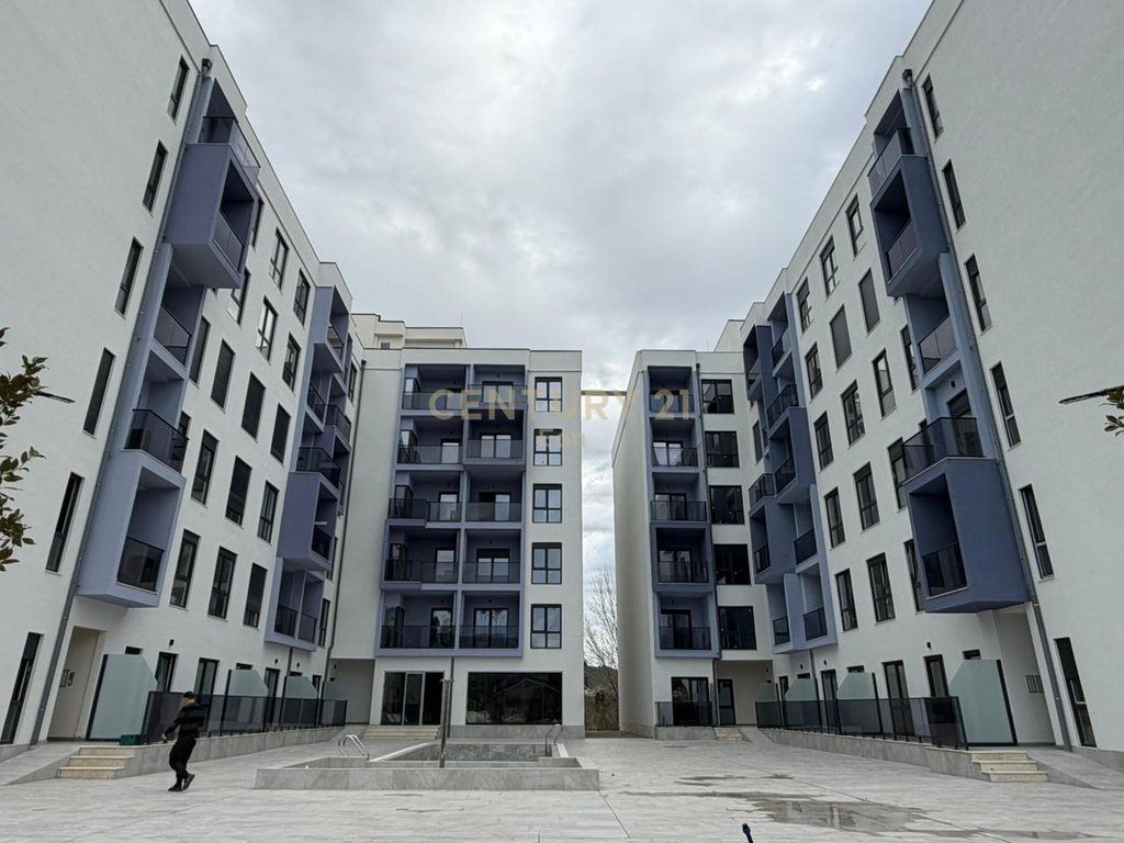 Appartement 1+1 à vendre au "Adriatik Garden" à golem! (4)