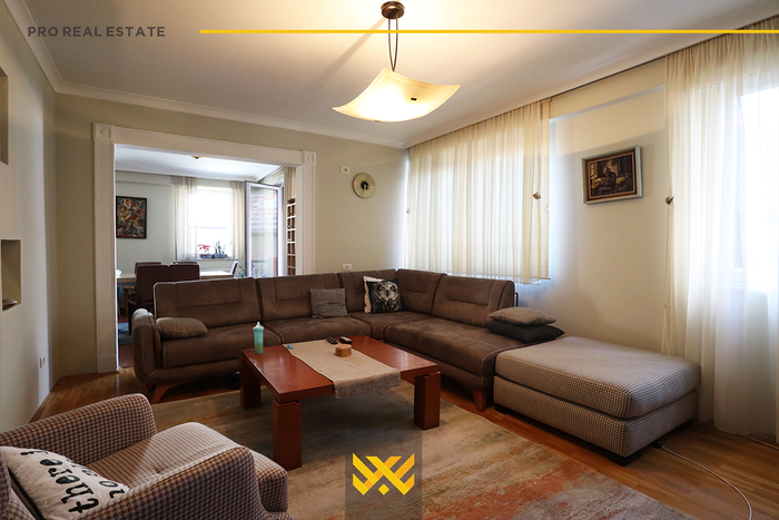 Apartamento de 127m² à venda no bairro muhaxherëve