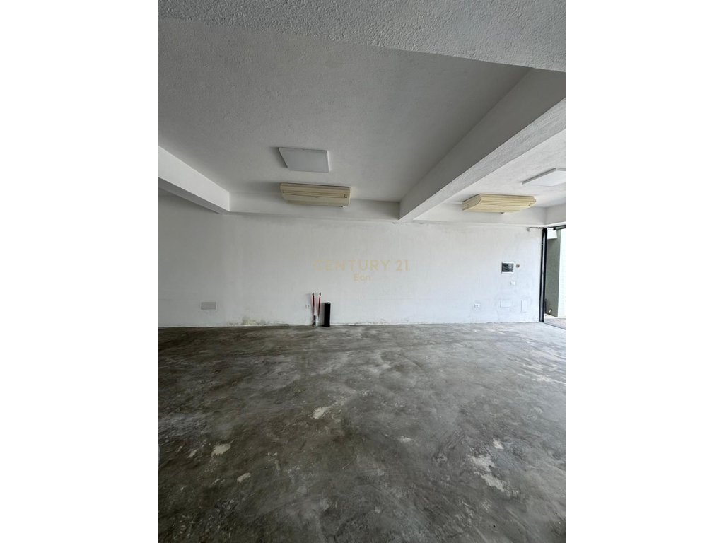 Espacio multifuncional en alquiler en ish kënetë, Durrës! (7)