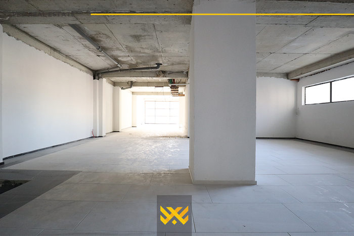 Propriété afarist 1450m² à vendre à Fushë Kosovë. (3)