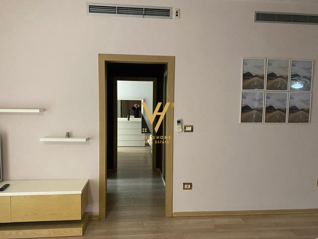 Jepet apartament 2+1+2 me qira te rruga peti 70.000 leke