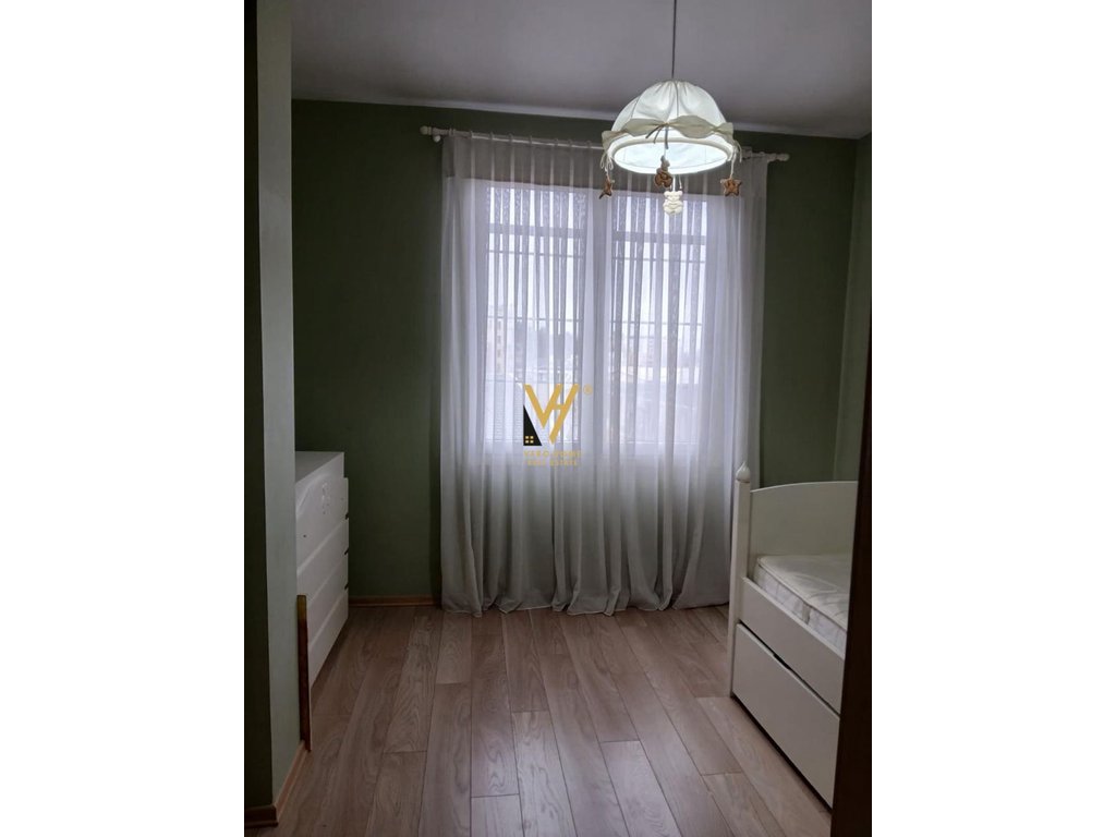 Jepet apartament 2+1+2 me qira te rruga peti 70.000 leke