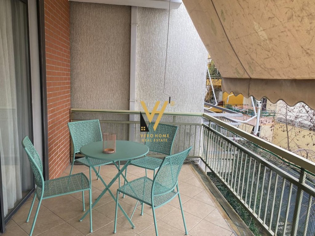 Jepet apartament 2+1+2 me qira te rruga peti 70.000 leke