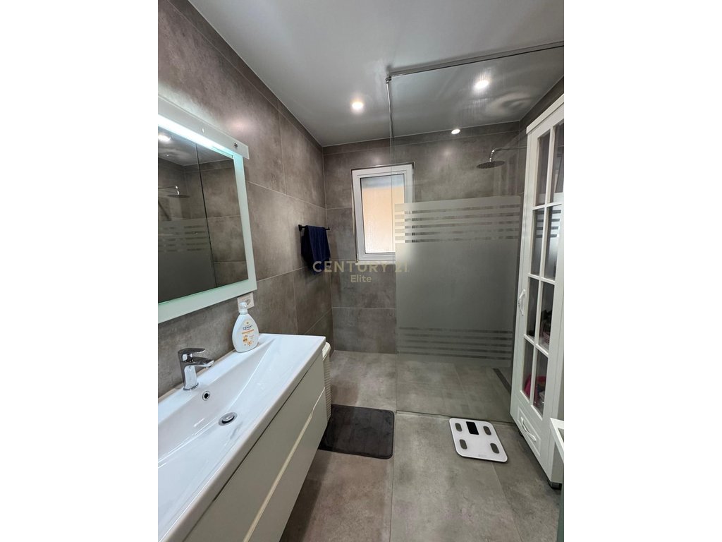 Appartamento 2+1 in vendita a ish Blloku, Tirana - €350.000 | 91 m² (7)