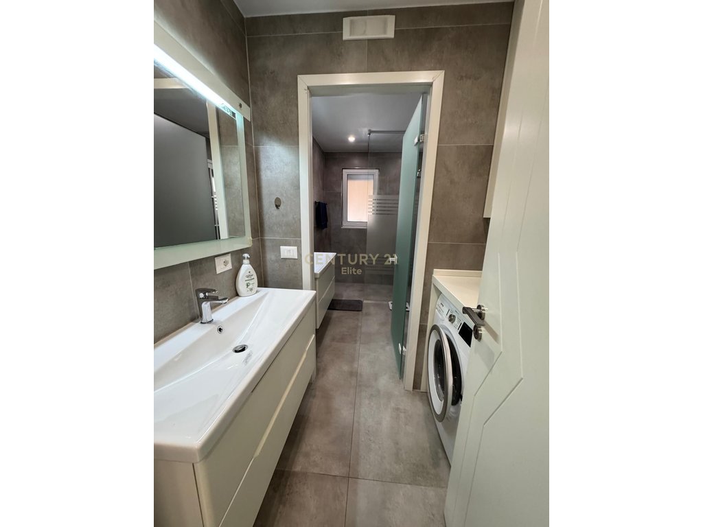 Appartamento 2+1 in vendita a ish Blloku, Tirana - €350.000 | 91 m² (8)