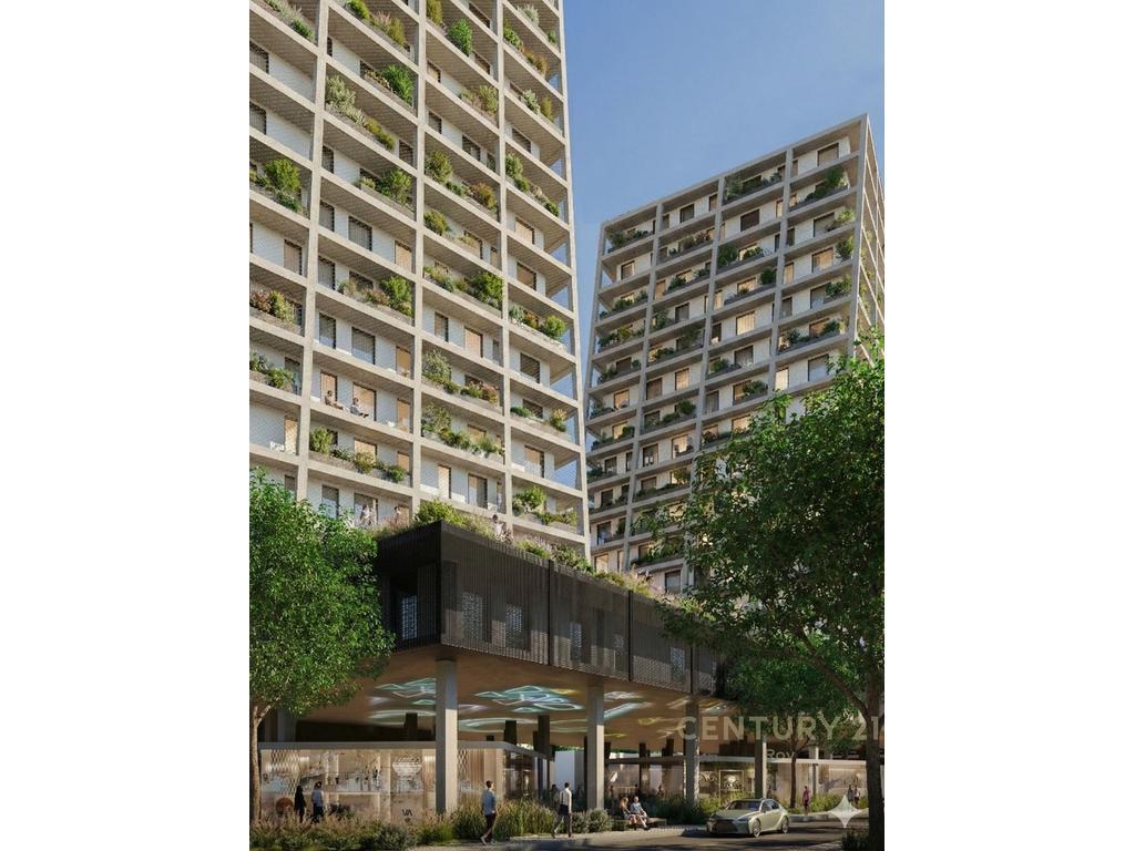 Shitet apartament 2+1 ne plazh!!
