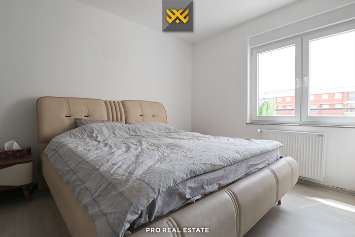 Banesë 112m² + 39m² me #qira në lagje të spitalit