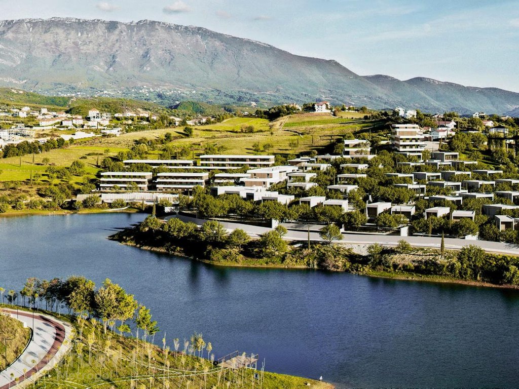 Apartament 2+1+2 me pamje ng liqeni, lake front, farkë!