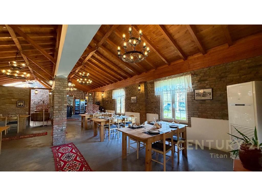 En venta: Restaurante - agroturismo en lalz