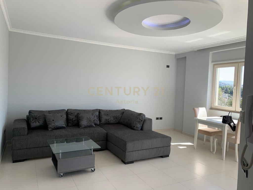 Apartament 1+1 i ndritshëm dhe i bollshëm në fresk me ballkon të madh rrethues (3)