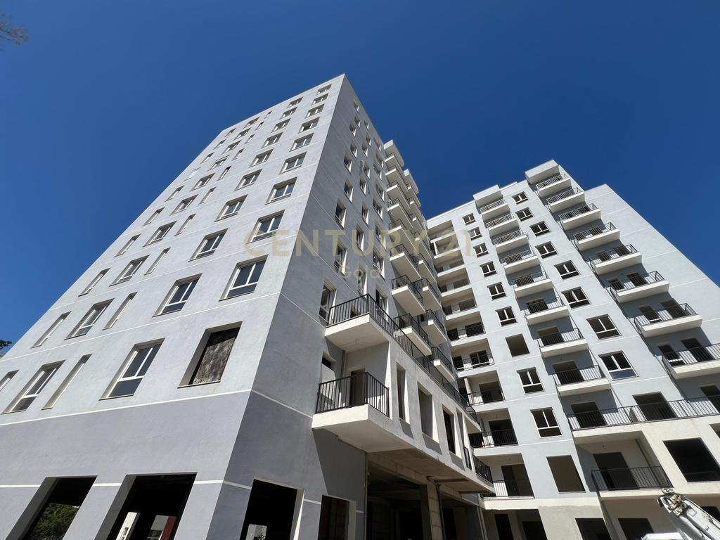 Shesim apartament 1+1 prane spitalit amerikan 2!