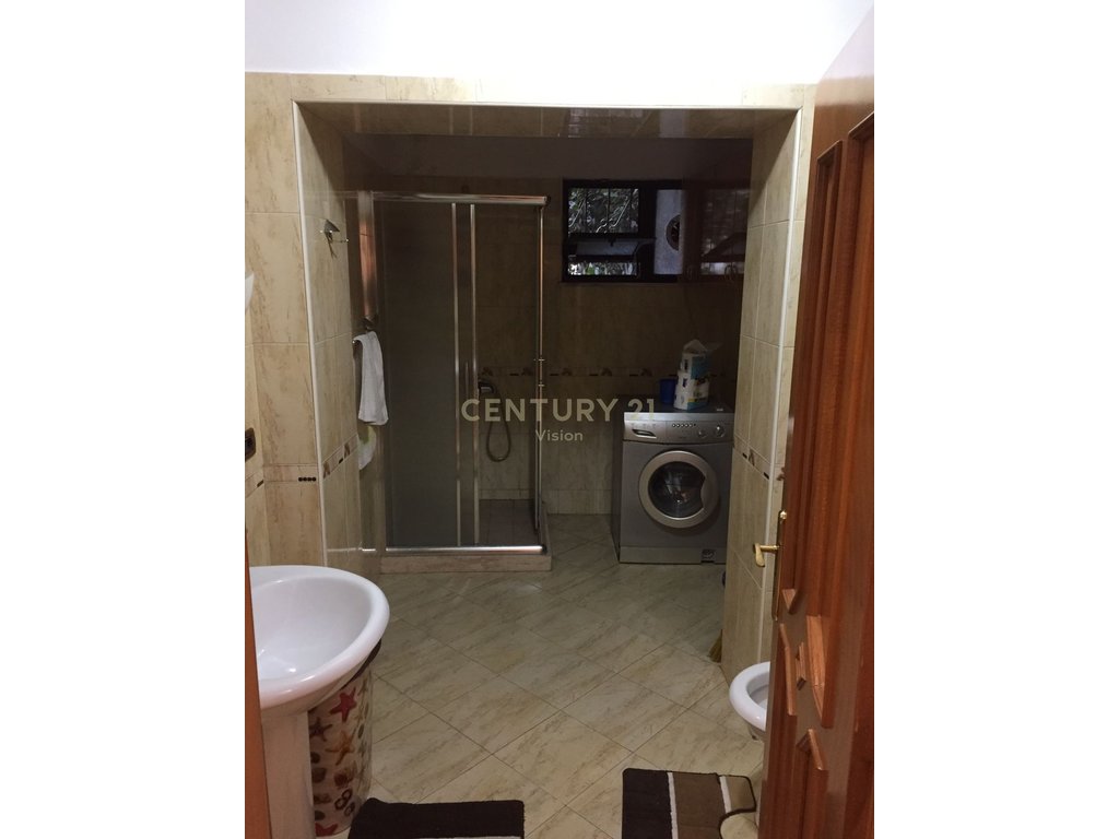 Apartamento 2+1 en venta en mahalla e cakajve, Shkodër | 73 m²