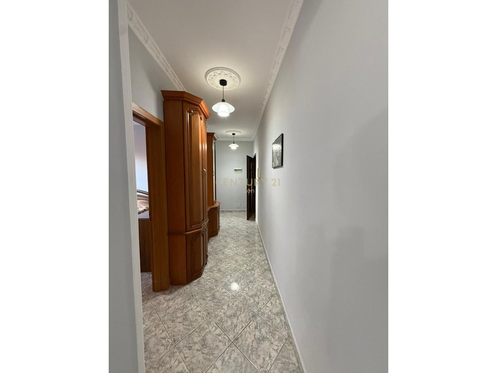 Apartamento 1+1 en venta en durres, playa