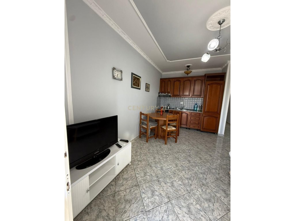 Apartamento 1+1 en venta en durres, playa