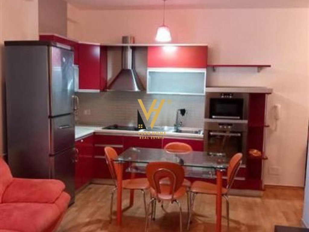 Jepet apartament 1+1+blk me qera te 21 dhjetori 600 euro (2)