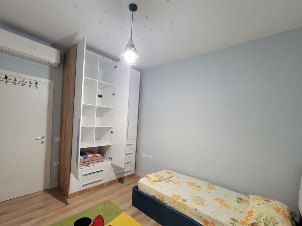 Apartamento para alugar 2+1+2 a apenas 5 minutos!!