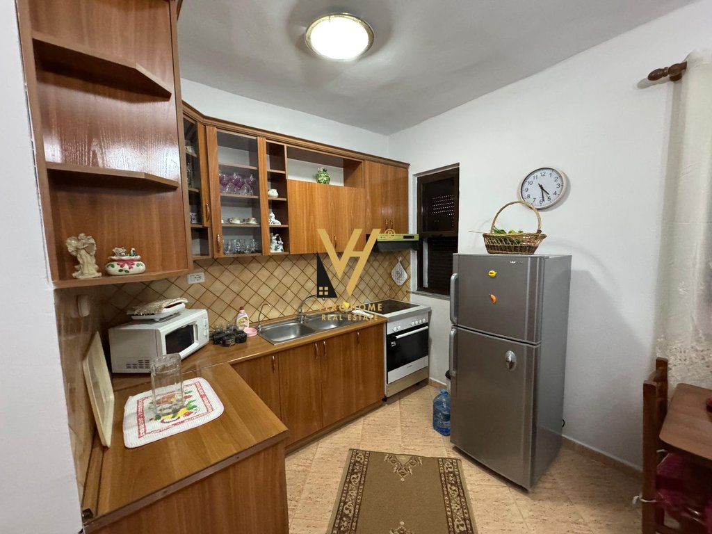 Jepet apartament 2+1 me qera ne laprake 52.000 leke (3)