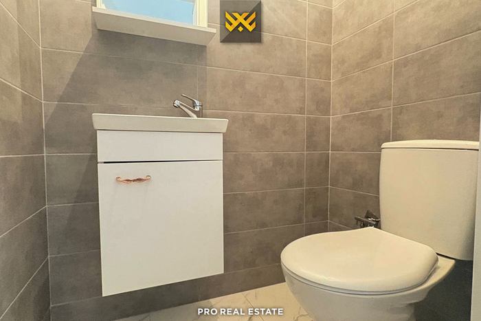 Appartamento di 87,4m² in vendita a Prishtina e Re (7)