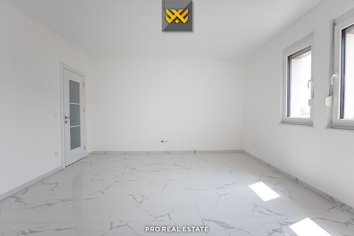 Objekt 590m² + 150m² me #qira në emshir.