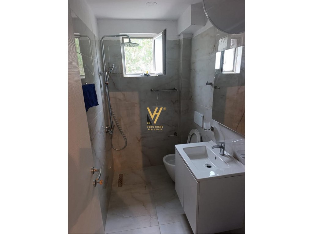 Apartamento 2+1 en alquiler en la calle kavajes 800 euro (3)