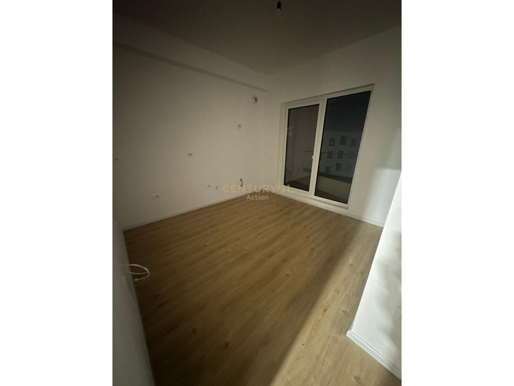 Shitet studio ne Ali Demi!