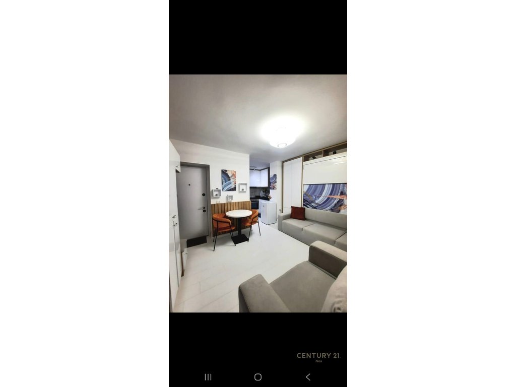 Shitet studio ne Ali Demi!