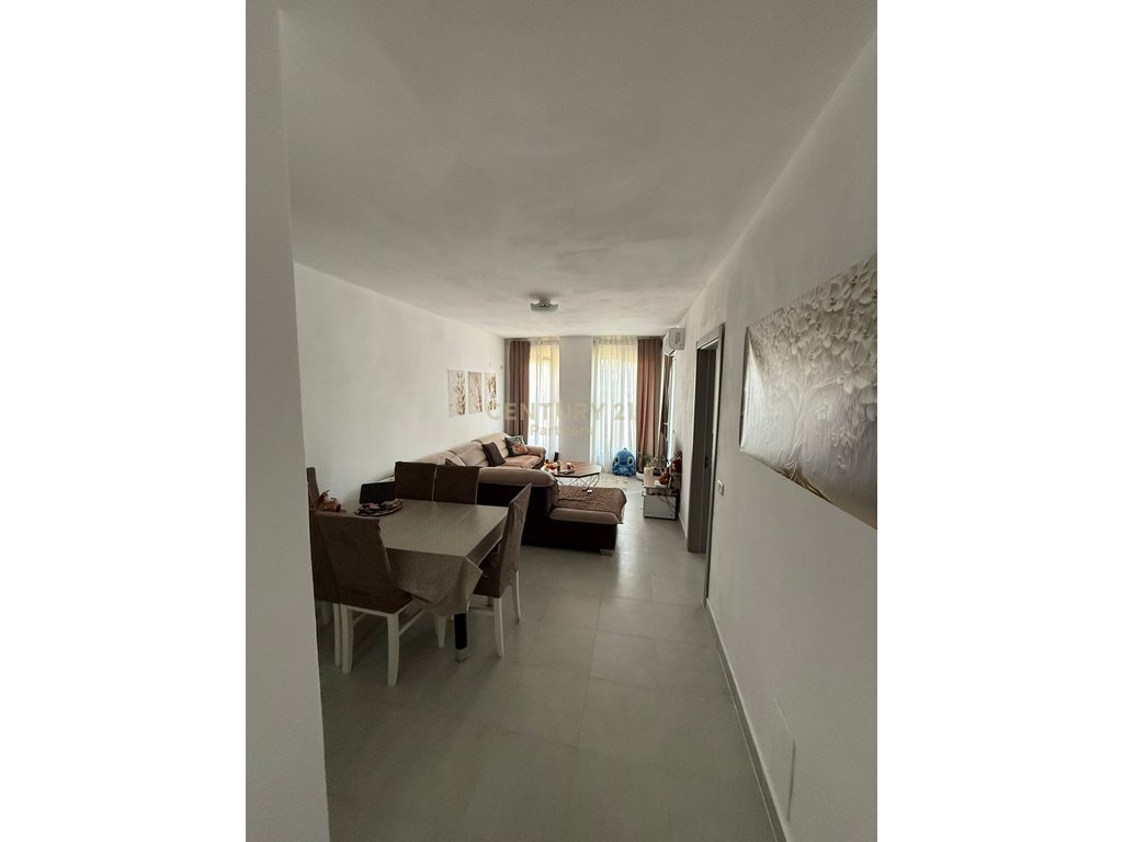 Wohnung zu verkaufen 2+1 in der nähe von 5 maji