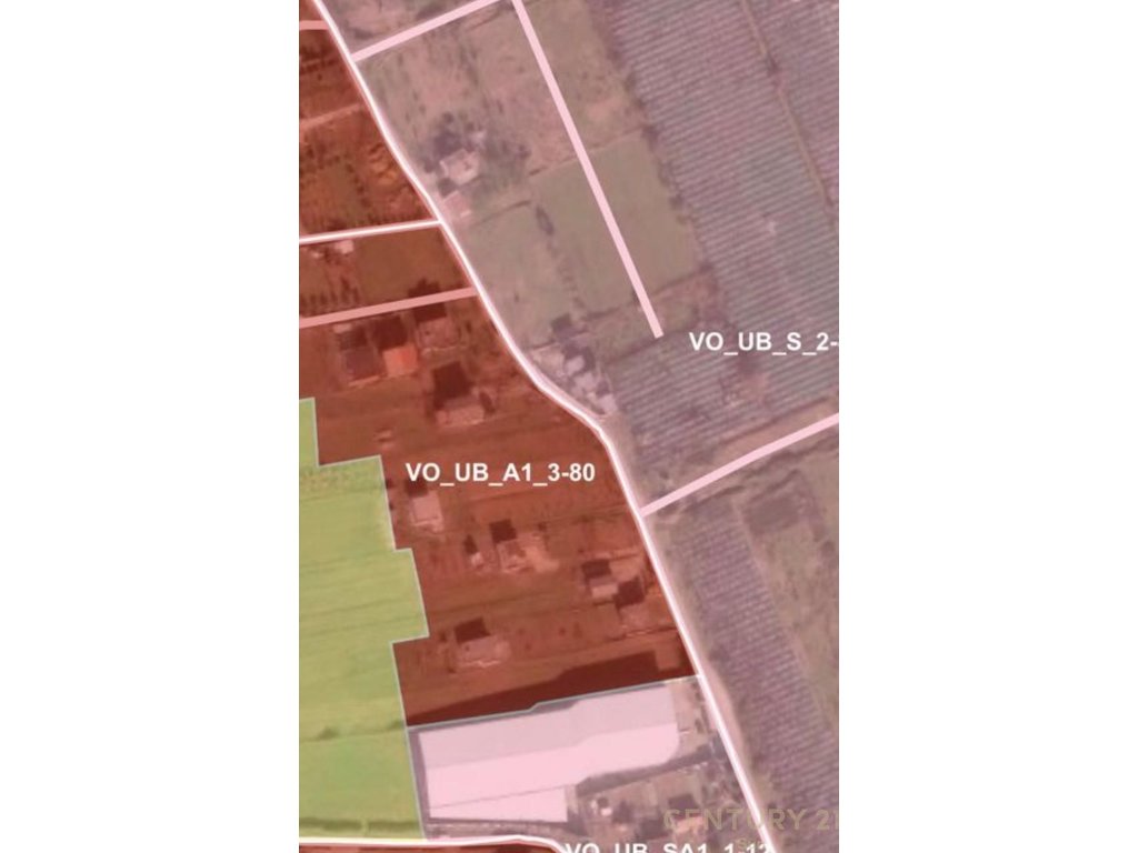 Terreno y casa en venta en vorë
