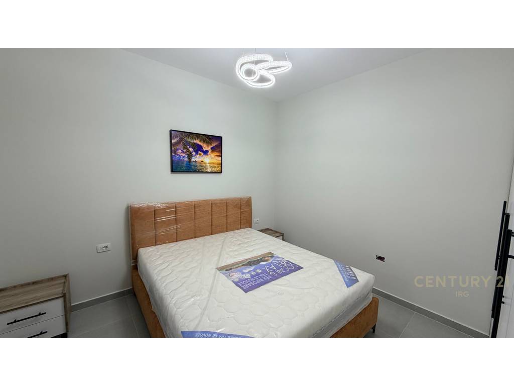 Jepet me qira apartament 2+1+post parkimi tek rruga durresit ! (3)