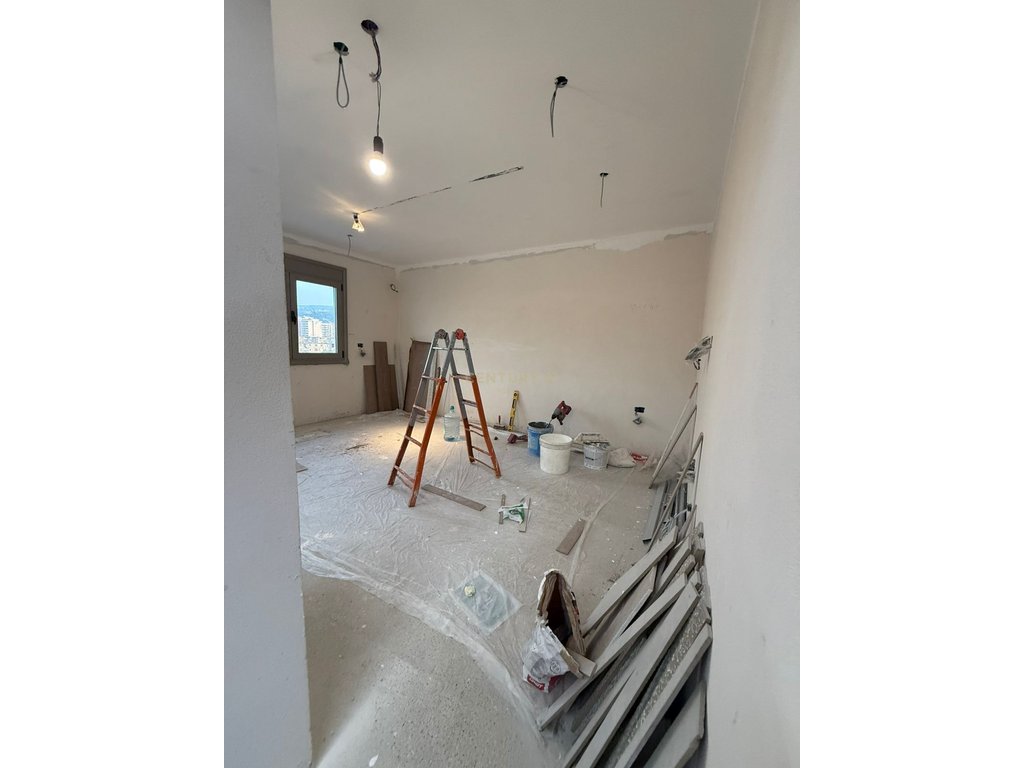 Appartement à vendre 2+1 – Quartier '24 Maj' (4)