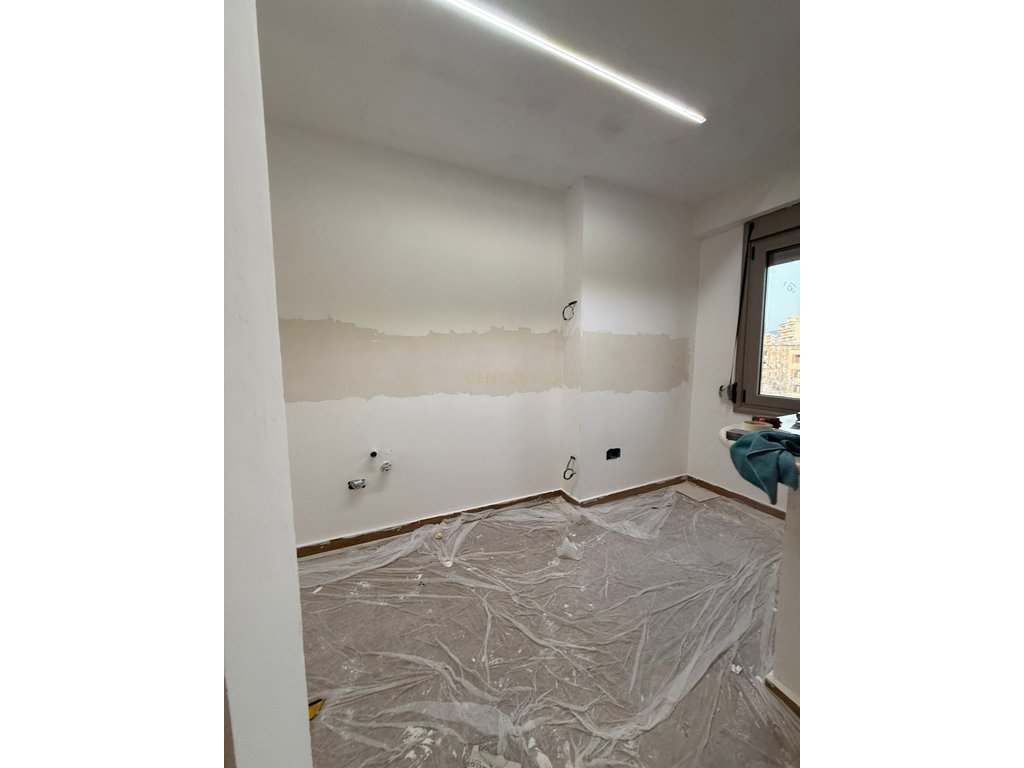 Appartement à vendre 2+1 – Quartier '24 Maj' (5)