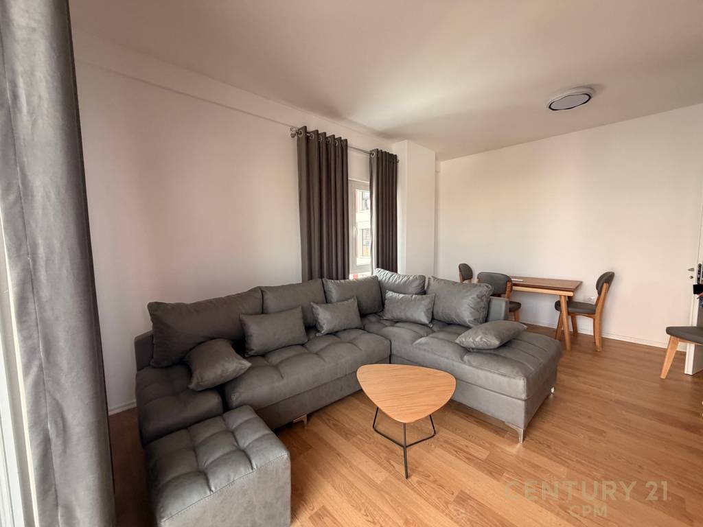 Ne zog te zi jepet per qira apartament 2+1+2 ! (2)