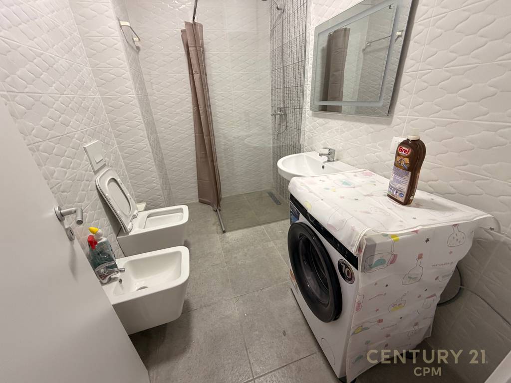 Ne zog te zi jepet per qira apartament 2+1+2 ! (6)