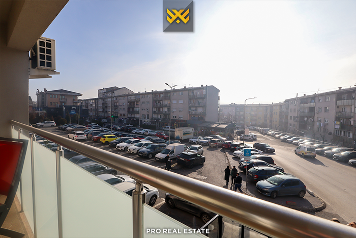 Apartamento / escritório 100m² para alugar em ulpianë