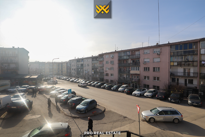 Apartamento / escritório 100m² para alugar em ulpianë