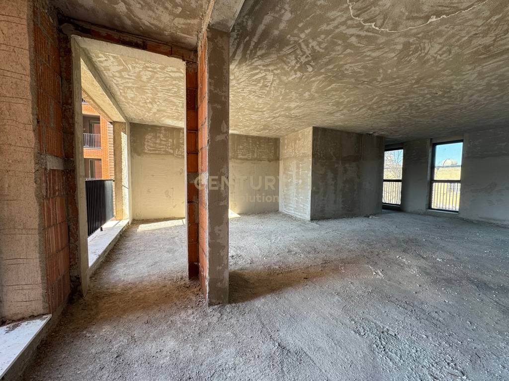 Shitet apartament 2+1 tek siri kodra! (5)