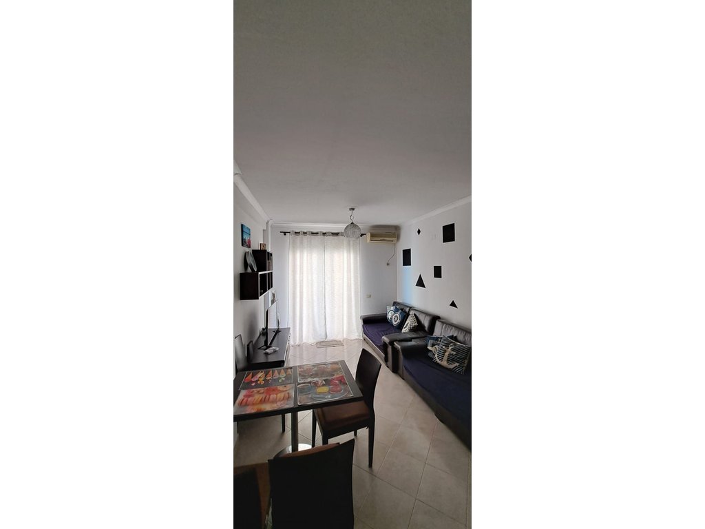 Apartamento para alugar 1+1, vista para o mar, em lungomare (disponível a partir de setembro!) (3)