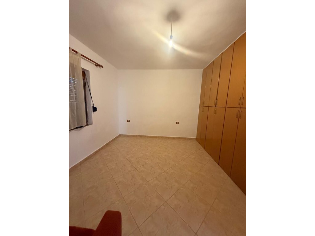 Casa privada en venta con terreno en kotë, vlore!! (4)