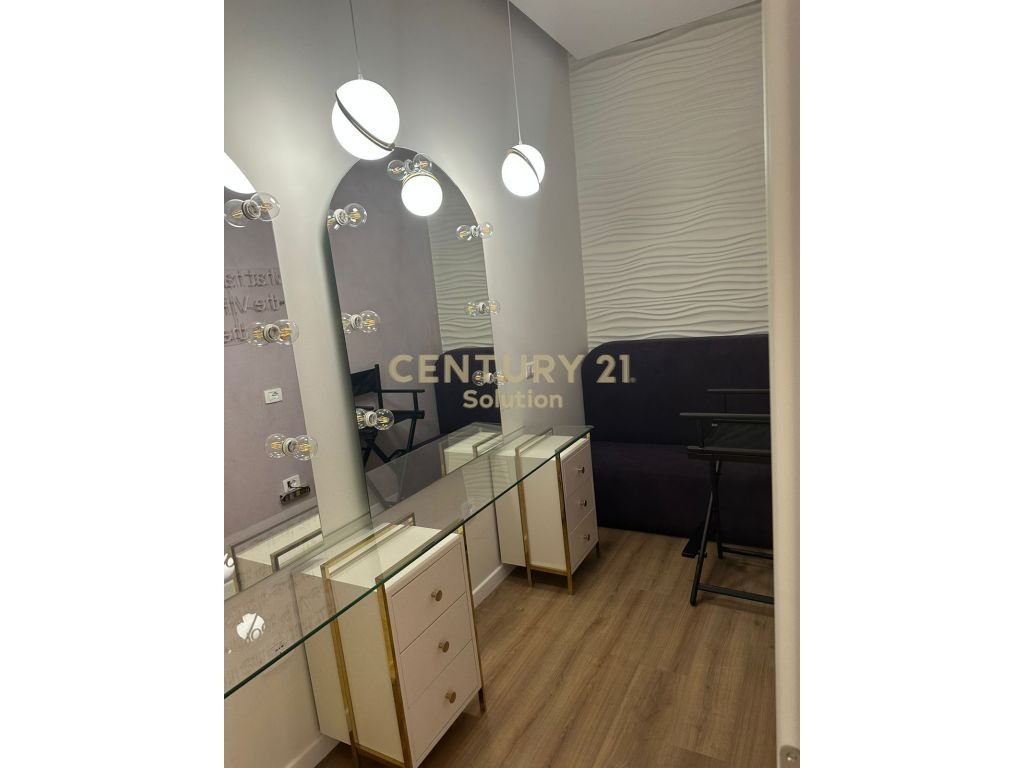 Peluquería en alquiler en el municipio de parís! (3)