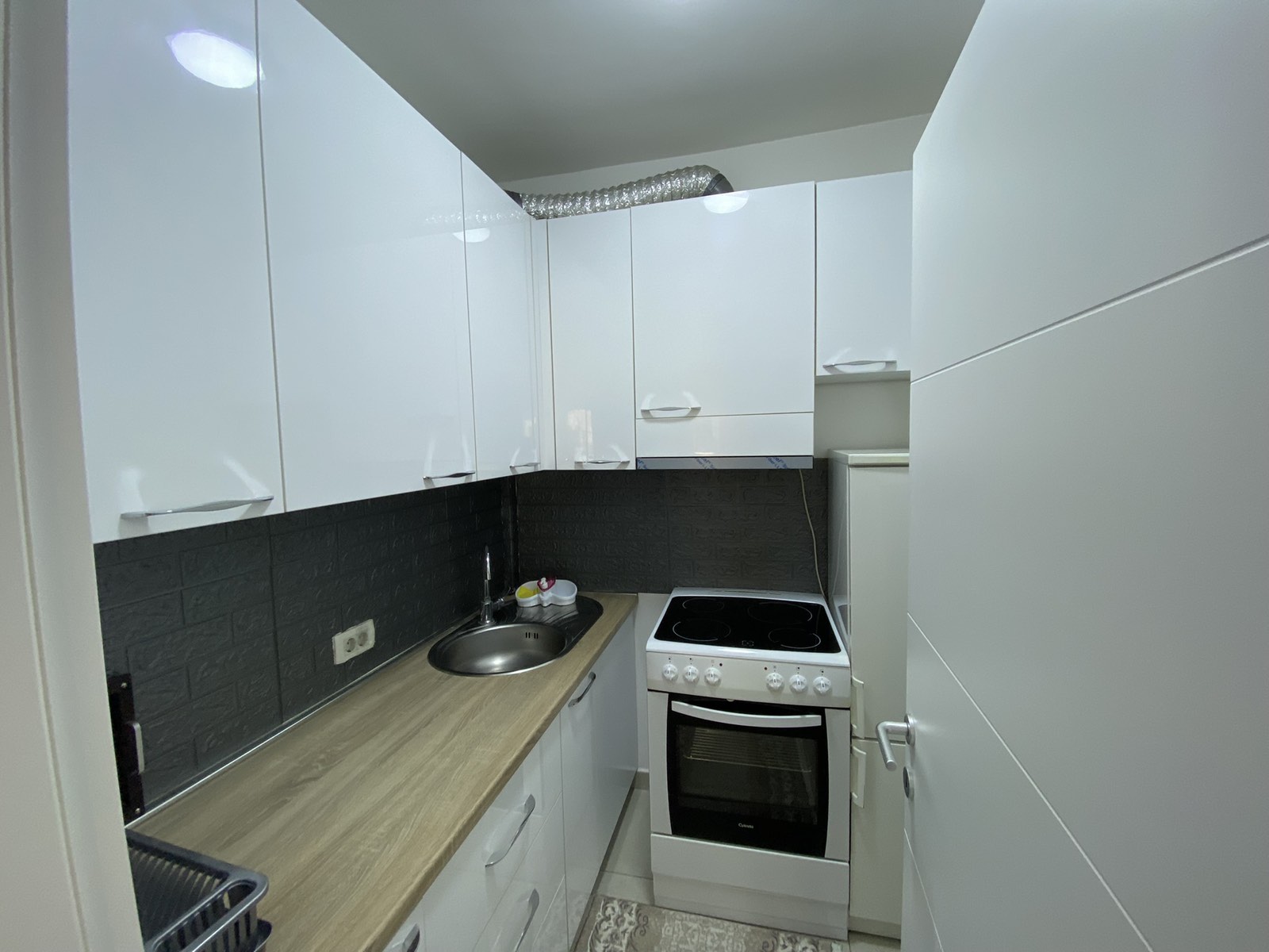Appartement (gasonjere) à louer dans le quartier de muhaxherëve