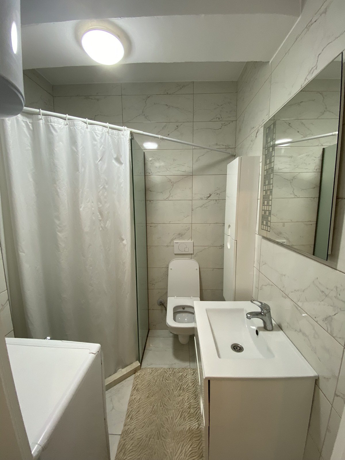 Appartement (gasonjere) à louer dans le quartier de muhaxherëve